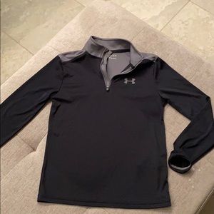Boys Under Armour zip up size YM